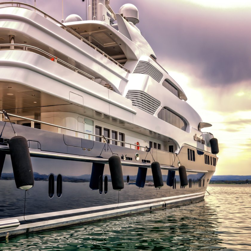 Yacht Charters