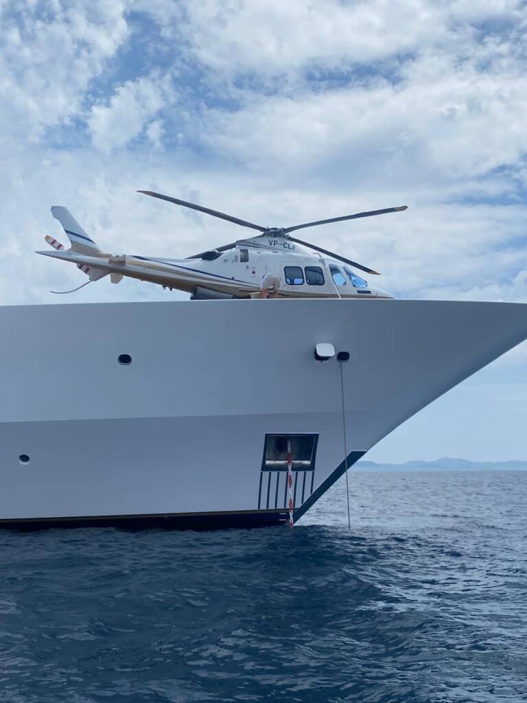 goldenorcatravel helicopter charter and sea transfer 3