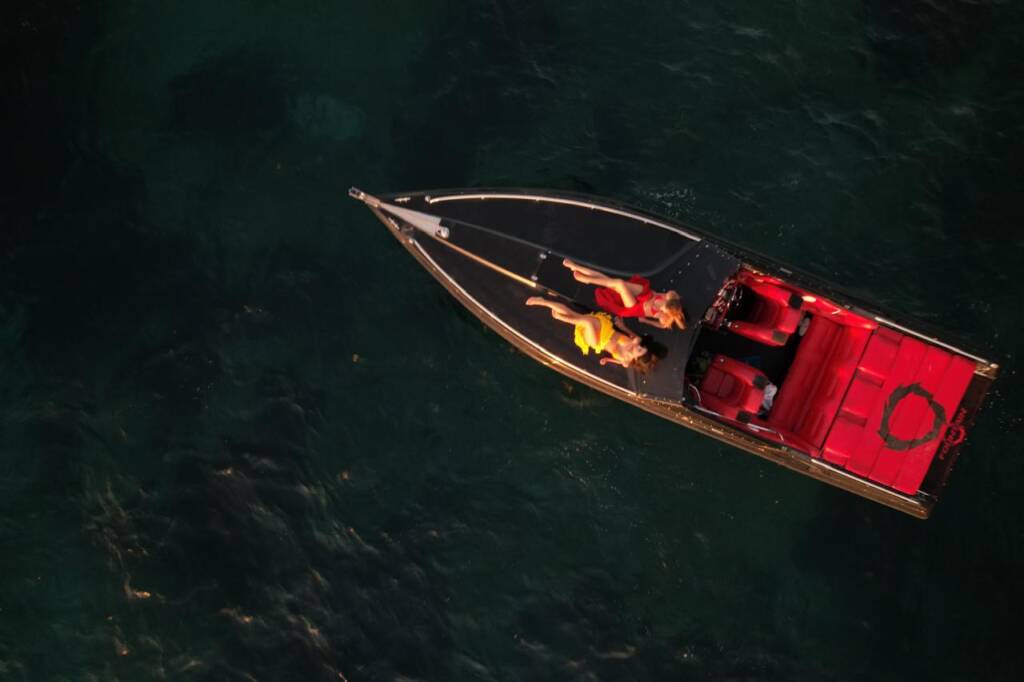 goldenorcatravel helicopter charter and sea transfer 4