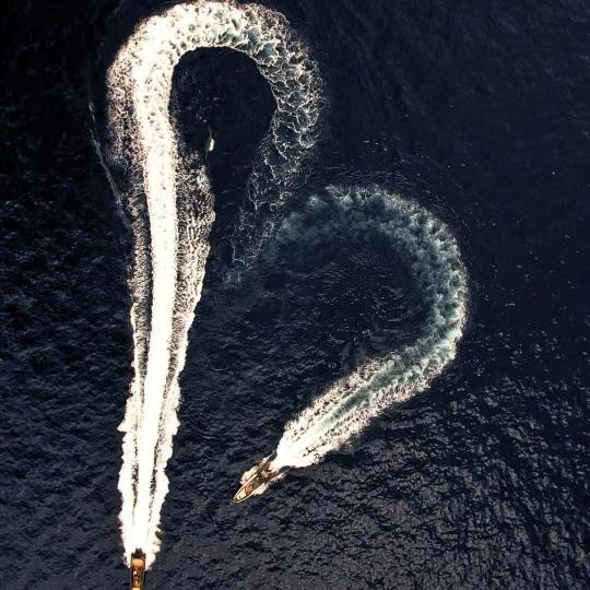 goldenorcatravel helicopter charter and sea transfer 6